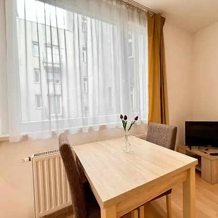 Citylink Aparthotel
